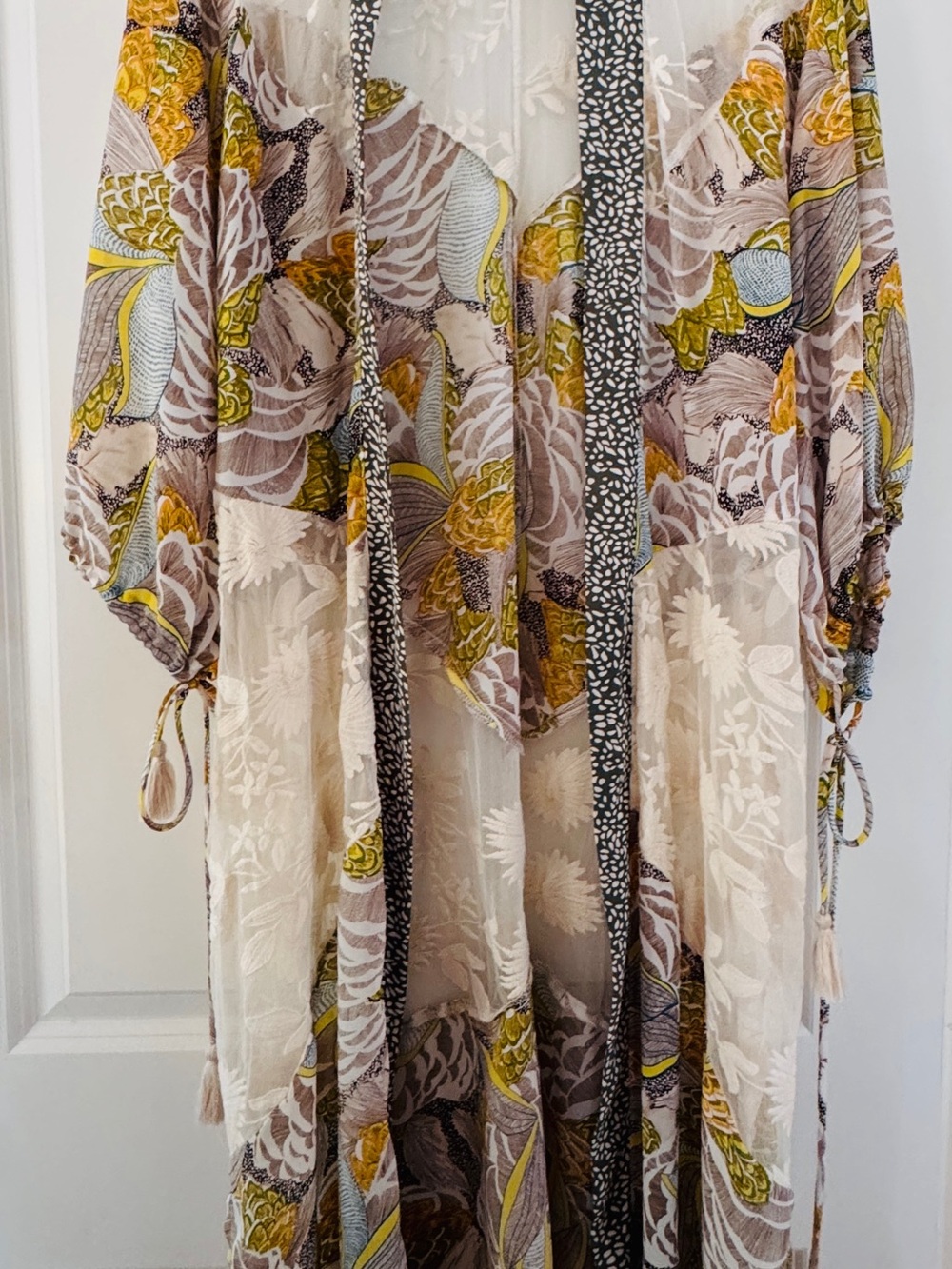 NWT GiGiO Floral Embroidered Lace Kimono Duster Size S